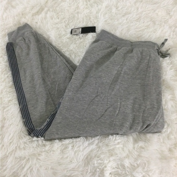 bebe Pants - Bebe Sport banded hem gray joggers blue sparkle detail Woman’s size 3X
